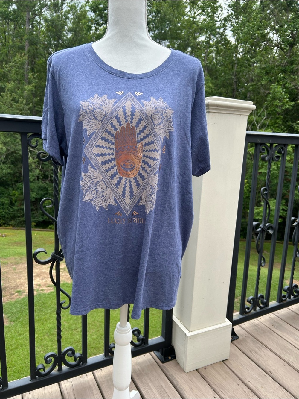 Lucky Brand Blue Graphic T-Shirt 1X